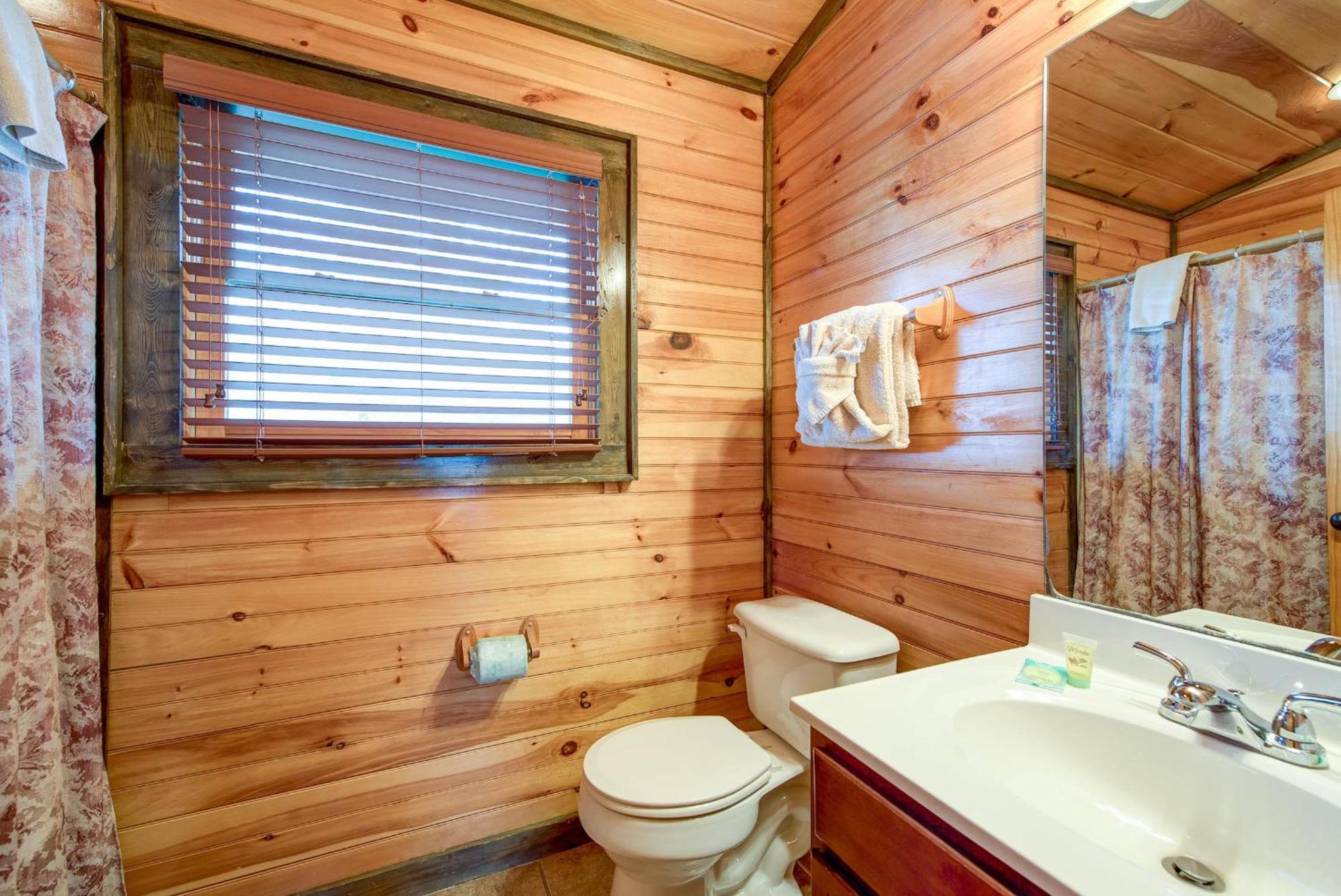Standing Bear Lodge Gatlinburg Extérieur photo